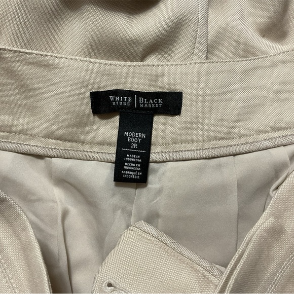 WHITE HOUSE BLACK MARKET CREAM COLORED SLACKS SIZE 2R GENTLY WORN - Picture 3 of 3